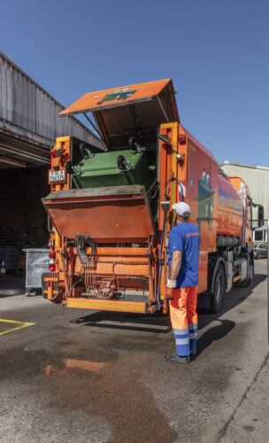 Container-Reinigung im geschlossenen System